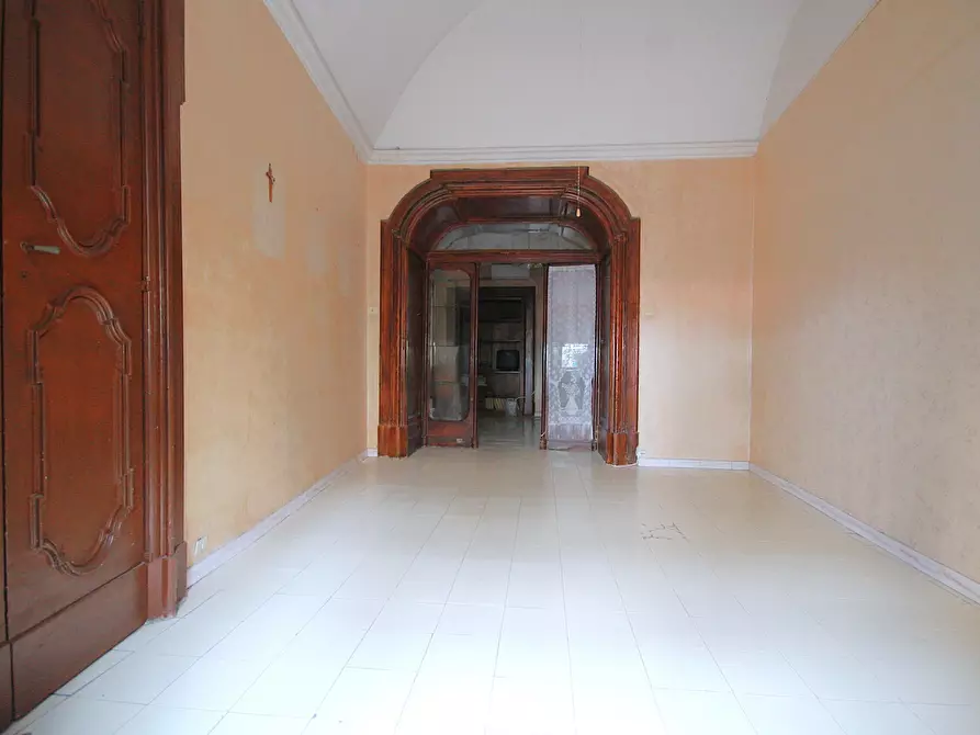 Immagine 26 di Trilocale in vendita  in Via Guglielmo Marconi 49 a Portici
