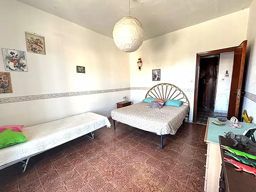 Immagine 17 di Trilocale in vendita  in Viale Michelangelo Buonarroti 42 a Castel Volturno