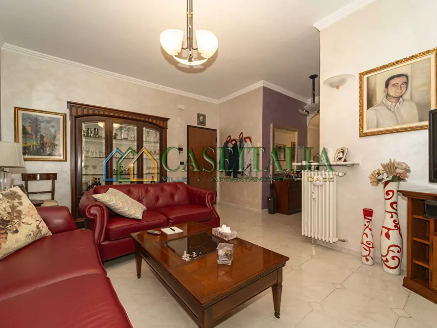 Immagine 4 di Quadrilocale in vendita  in Piazza Kennedy 17 a Beinasco