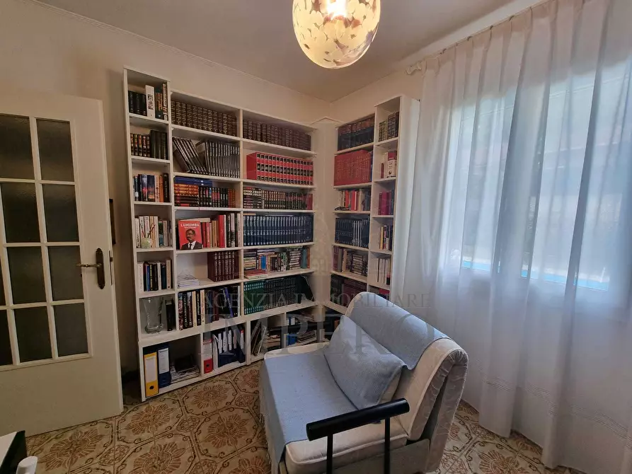 Immagine 41 di Villa in vendita  in Via Gallardi 63 a Ventimiglia