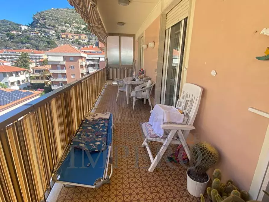 Immagine 4 di Bilocale in vendita  in Passeggiata Trento e Trieste a Ventimiglia