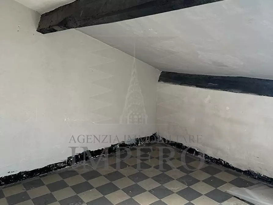 Immagine 11 di Quadrilocale in vendita  in Via Roma 18 a Ventimiglia