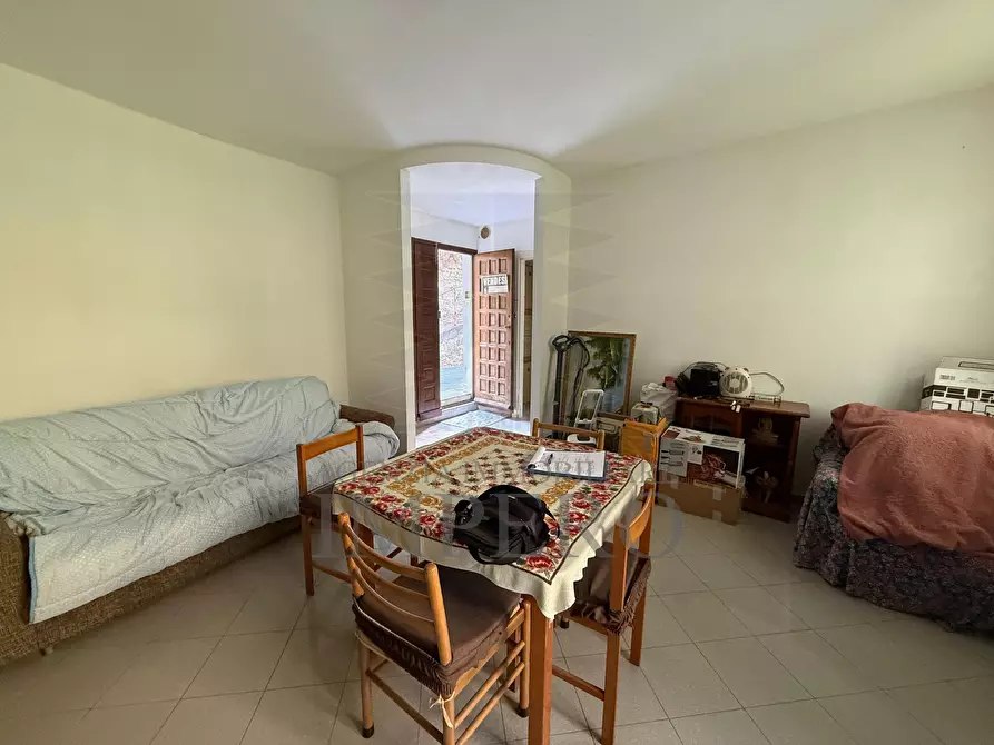 Immagine 3 di Bilocale in vendita  in Via Anacleto Hughes a Ventimiglia