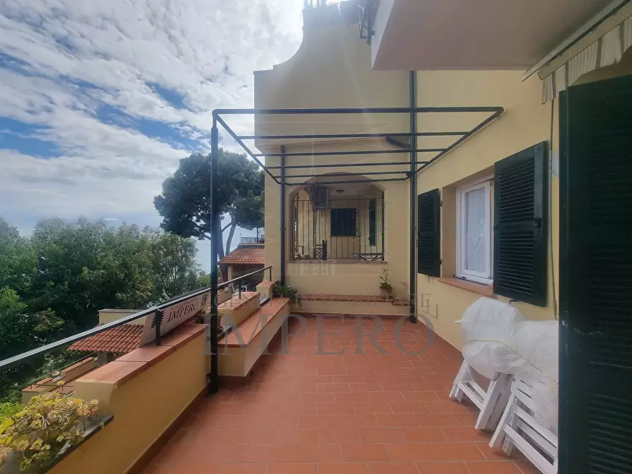 Immagine 12 di Bilocale in vendita  in Corso G. Verdi 17 a Ventimiglia