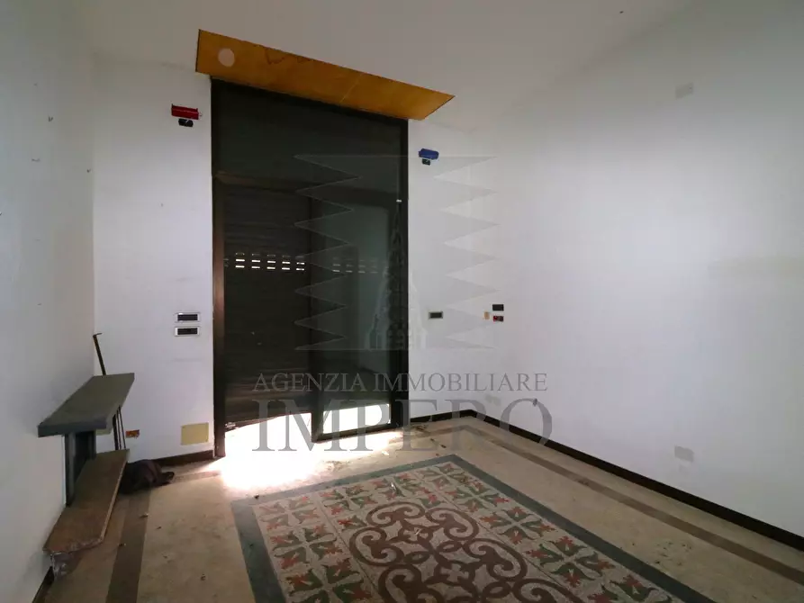 Immagine 29 di Villa in vendita  in Corso Nizza 37 a Ventimiglia