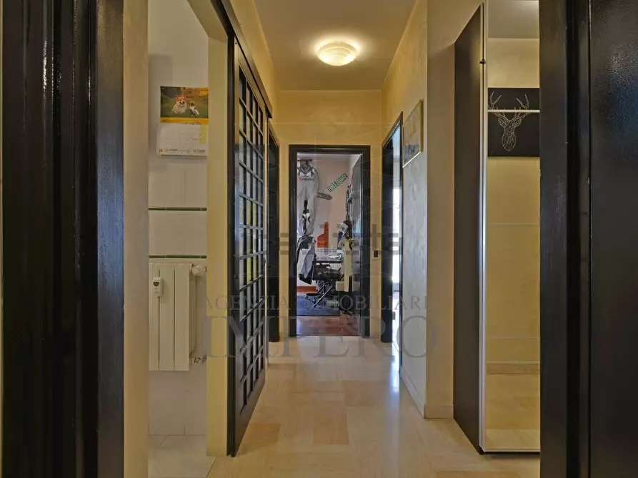 Immagine 17 di Quadrilocale in vendita  in Via Carso 3 a Ventimiglia