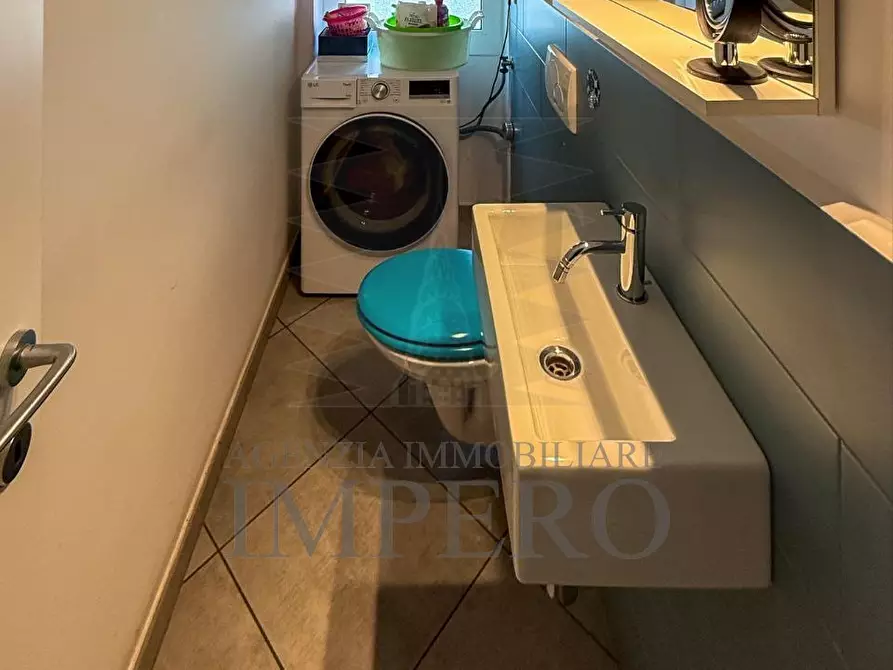 Immagine 19 di Pentalocale in vendita  in Via Sottoconvento 84 a Ventimiglia