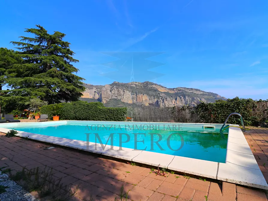 Immagine 44 di Villa in vendita  in Via Tamagna a Ventimiglia