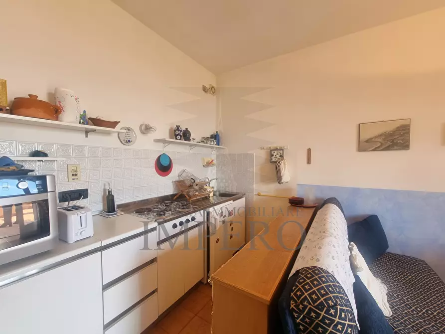 Immagine 3 di Bilocale in vendita  in Corso G. Verdi 17 a Ventimiglia