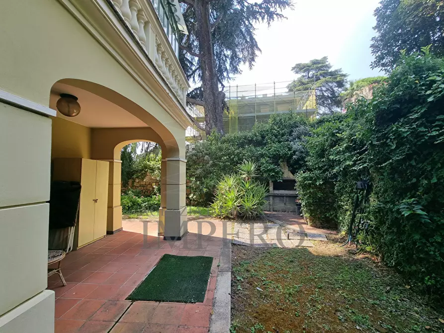 Immagine 40 di Pentalocale in vendita  in Via Romana 88 a Bordighera