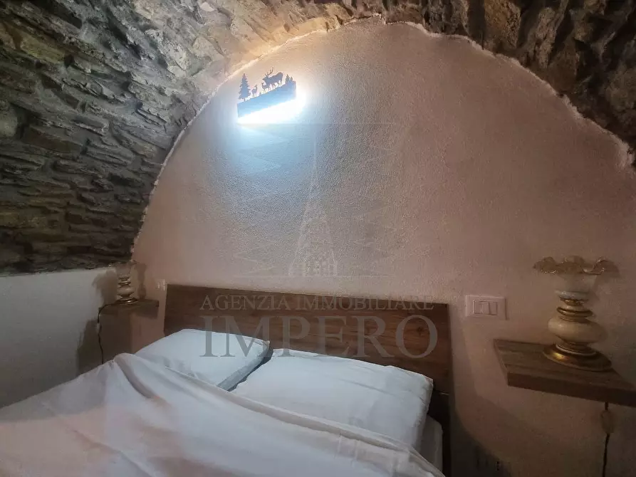 Immagine 12 di Bilocale in vendita  in Via Martiri della Liberta a Apricale