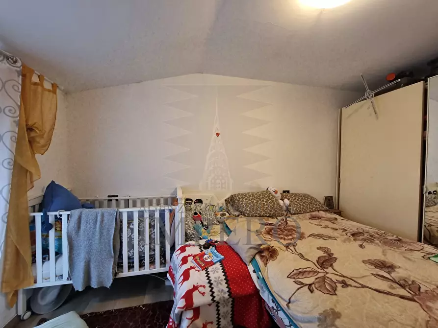 Immagine 13 di Bilocale in vendita  in Piazza Giuseppe Garibaldi 1 a Camporosso