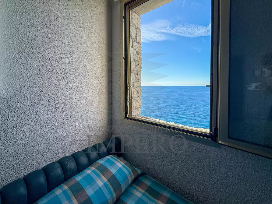 Immagine 25 di Pentalocale in vendita  in Corso Mentone 79 a Ventimiglia