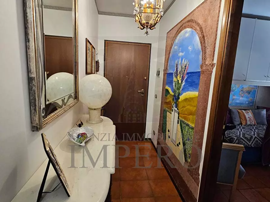 Immagine 11 di Quadrilocale in vendita  in Via San Secondo 50 a Ventimiglia