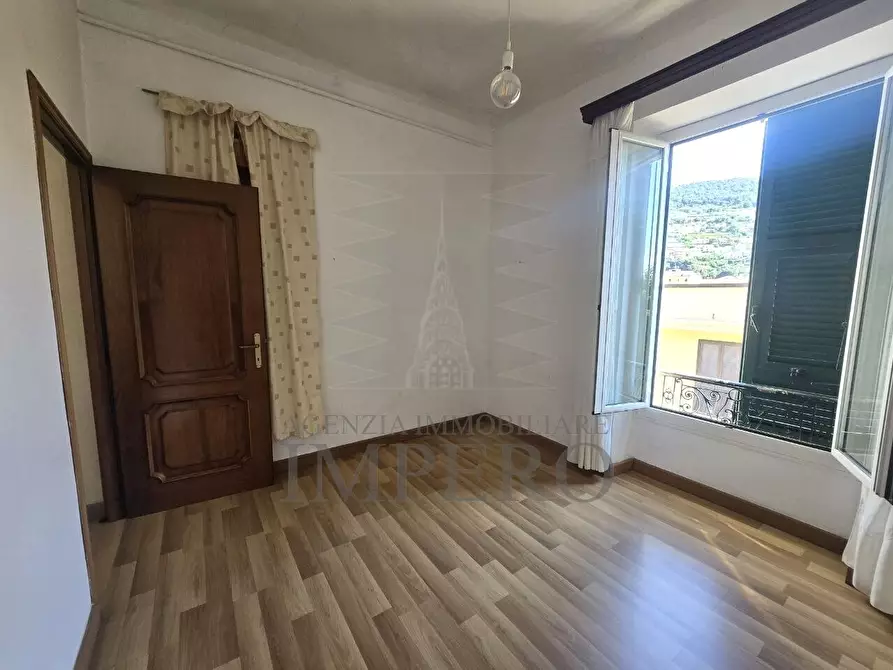 Immagine 14 di Quadrilocale in vendita  in Via Trossarelli 6a a Ventimiglia