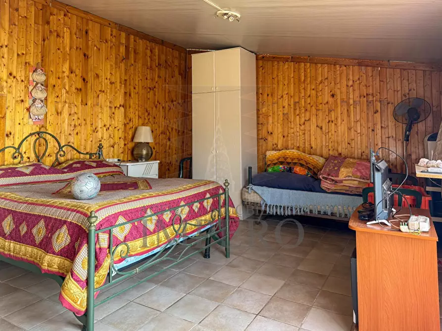 Immagine 2 di Villa in vendita  in Strada della Cava 18 a Bordighera