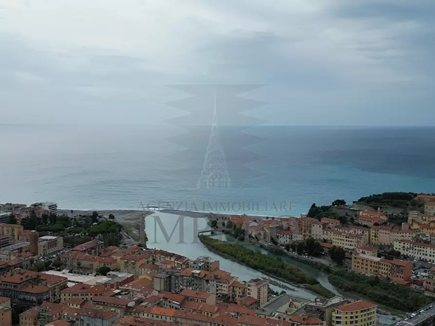 Immagine 8 di Bilocale in vendita  in Passaggio Trento Trieste 39 a Ventimiglia