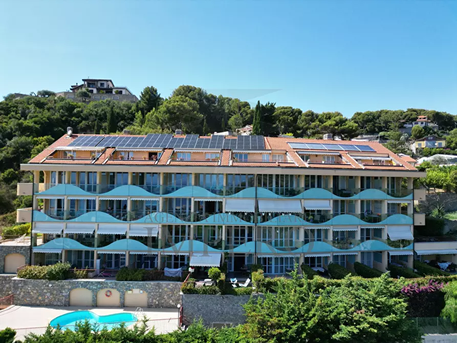 Immagine 1 di Bilocale in vendita  in Via Privata Bellavista 153 a Vallecrosia