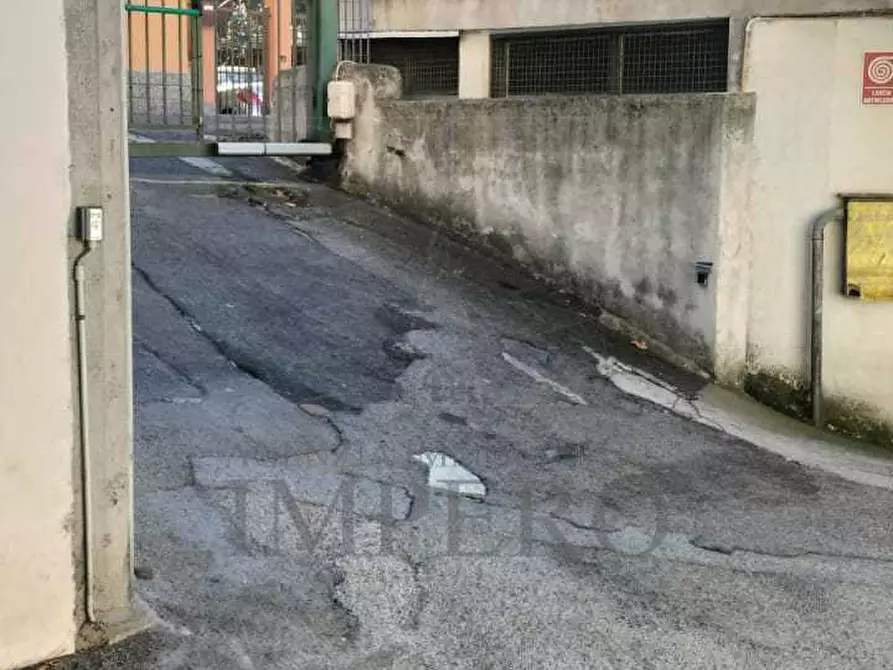 Immagine 7 di Garage in vendita  in Corso Limone Piemonte 86 a Ventimiglia