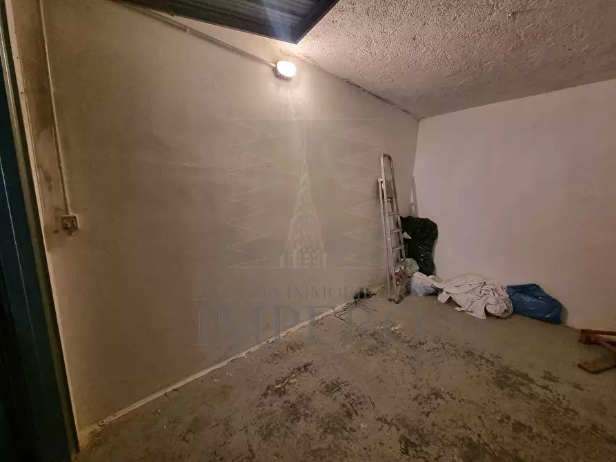 Immagine 11 di Garage in vendita  in Via Asse 85 a Ventimiglia
