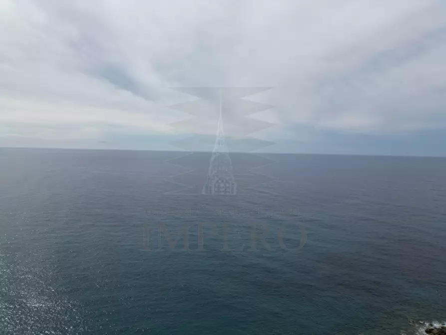 Immagine 9 di Bilocale in vendita  in Corso Guglielmo Marconi 169 a San Remo