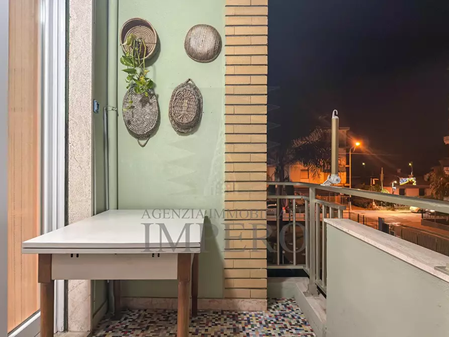 Immagine 10 di Trilocale in vendita  in Via degli Amici 5 a Bordighera