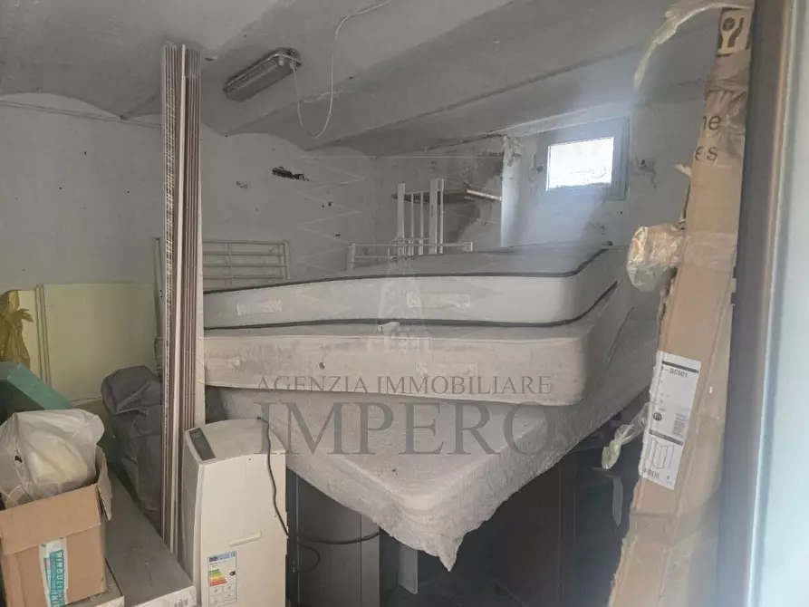 Immagine 6 di Magazzino in vendita  in Via San Secondo 2 a Ventimiglia