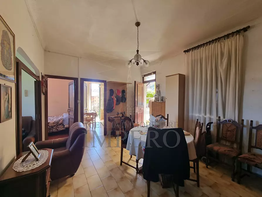 Immagine 9 di Casa bifamiliare in vendita  in Via Madonna delle Virtú 10 a Ventimiglia