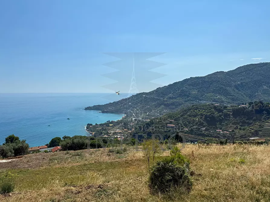 Immagine 21 di Bilocale in vendita  in Via alle Ville a Ventimiglia