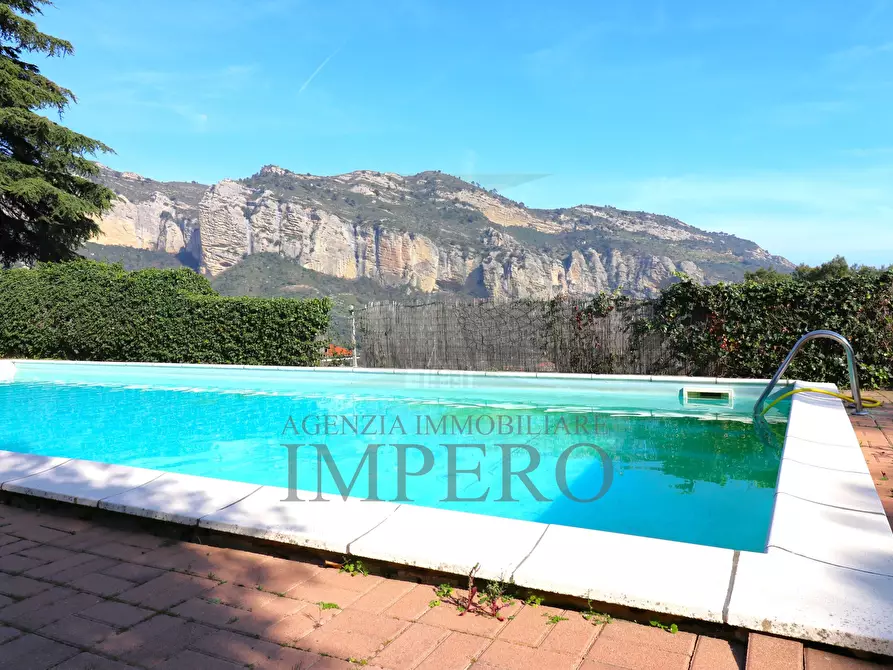 Immagine 43 di Villa in vendita  in Via Tamagna 1 a Ventimiglia
