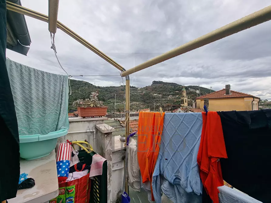 Immagine 20 di Bilocale in vendita  in Piazza Giuseppe Garibaldi 1 a Camporosso