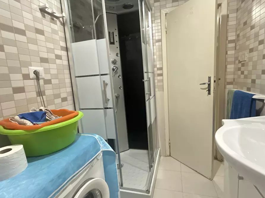 Immagine 14 di Quadrilocale in vendita  in Viale Maiella 23/A a Francavilla Al Mare