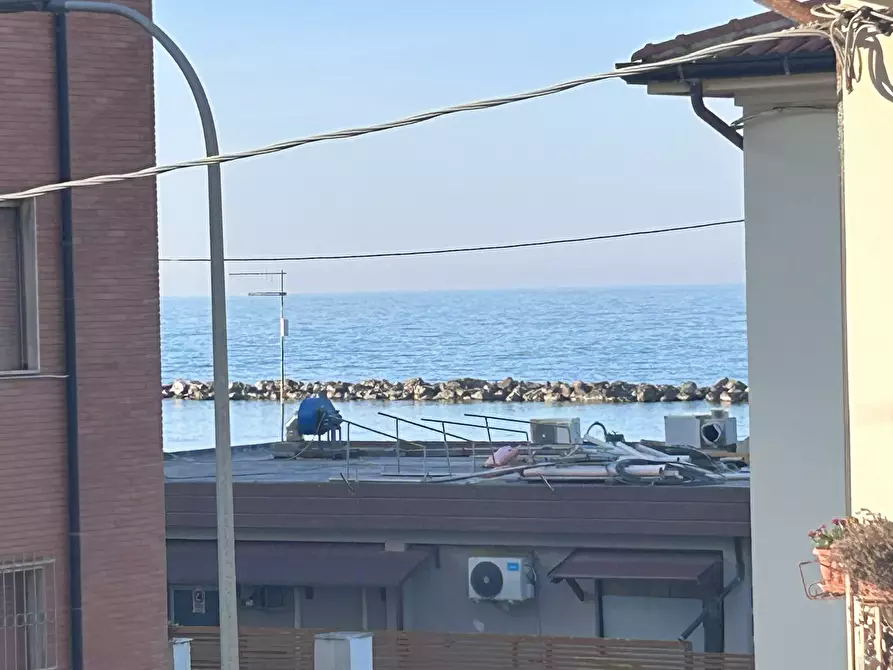 Immagine 17 di Trilocale in affitto  a Francavilla Al Mare