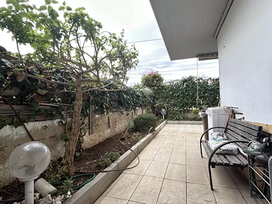 Immagine 7 di Porzione di casa in vendita  in Viale Maiella 23/A a Francavilla Al Mare