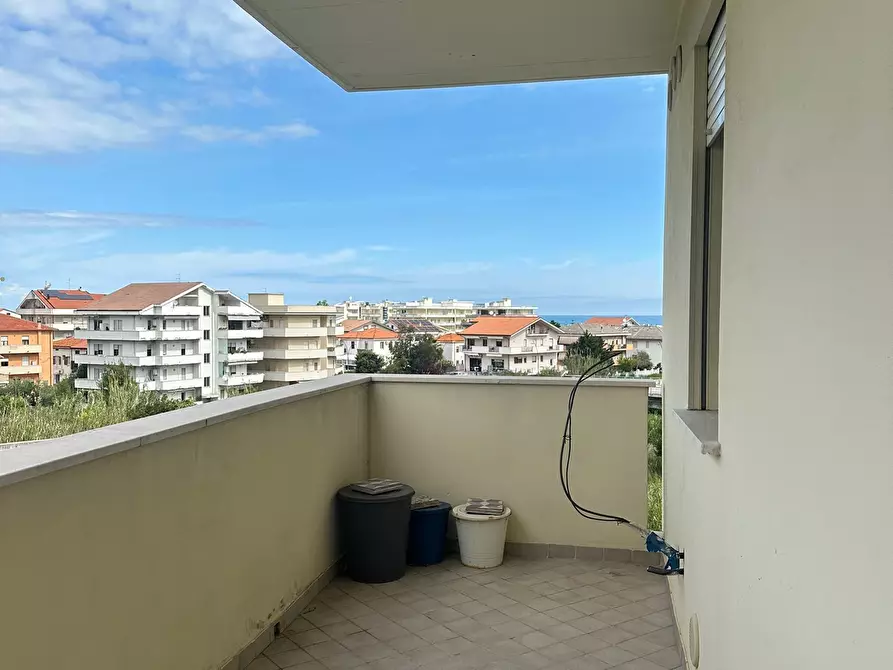 Immagine 6 di Quadrilocale in affitto  in Viale Maiella 23/A a Francavilla Al Mare