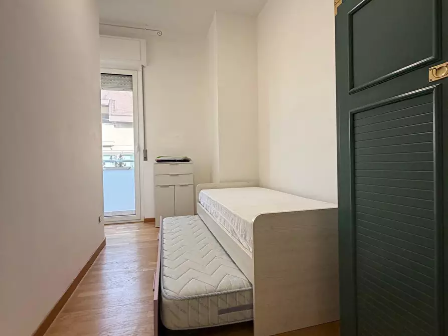 Immagine 16 di Trilocale in affitto  in Viale Monte Sirente 19 a Francavilla Al Mare
