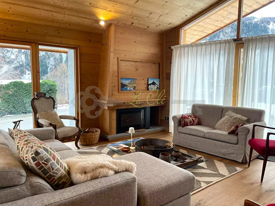 Immagine 3 di Trilocale in affitto  a Pre'-Saint-Didier