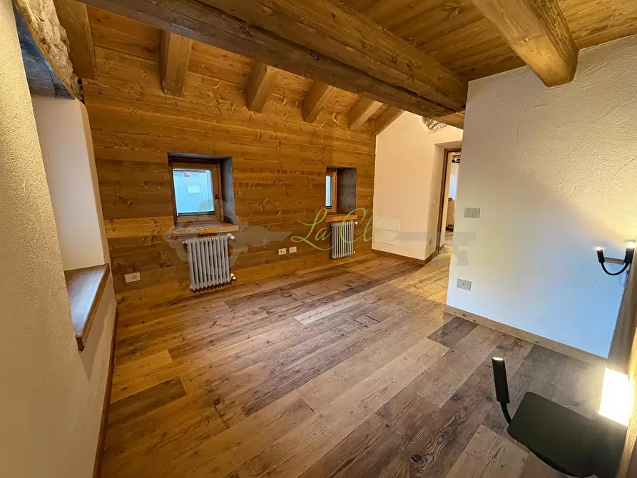 Immagine 12 di Trilocale in vendita  in Via Passerin D'Entreves 11 a Courmayeur