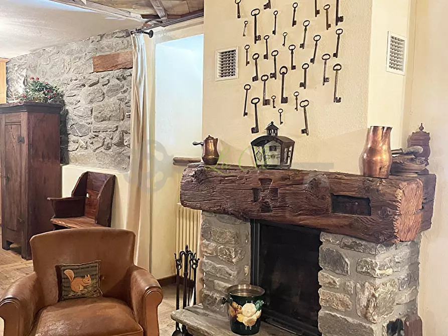 Immagine 4 di Bilocale in affitto  a Courmayeur