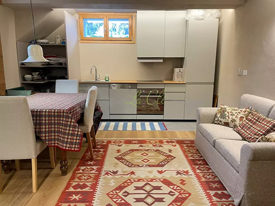 Immagine 4 di Trilocale in affitto  a Pre'-Saint-Didier