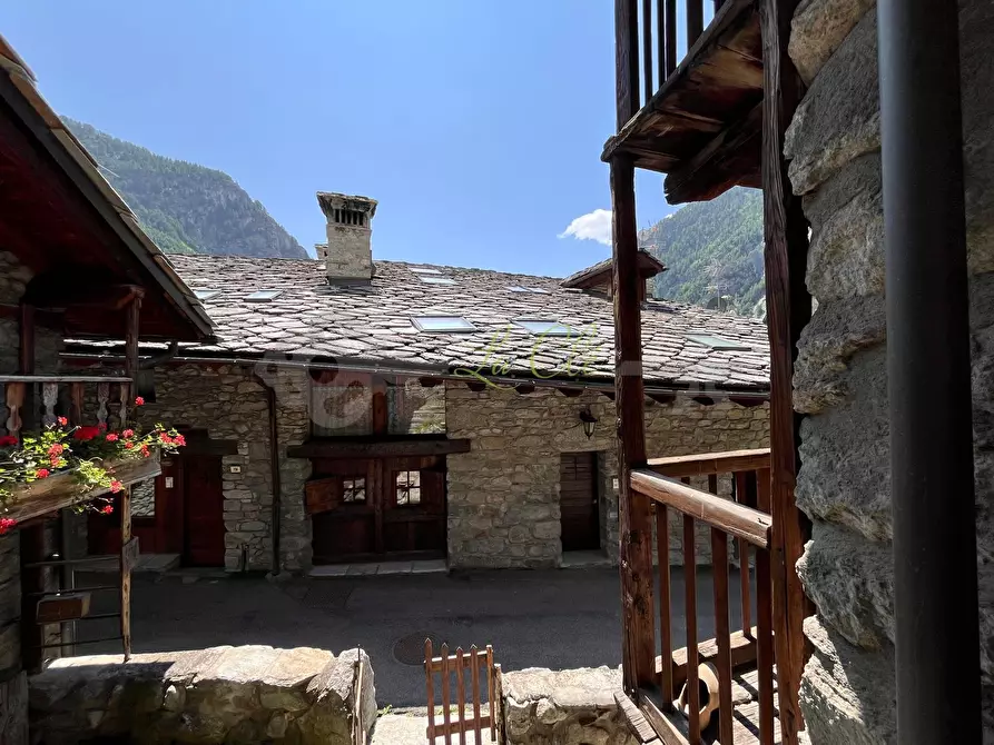 Immagine 31 di Baita in affitto  a Courmayeur