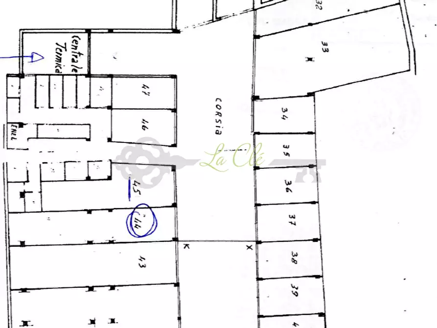 Immagine 3 di Garage in vendita  in Via Circonvallazione 53 a Courmayeur