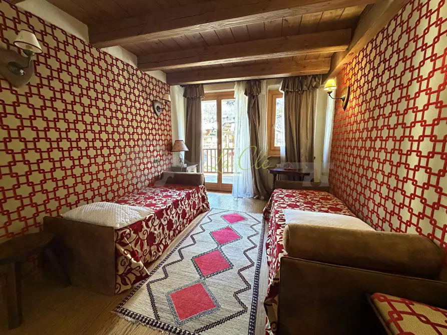 Immagine 22 di Trilocale in affitto  in Strada Regionale 41 a Courmayeur