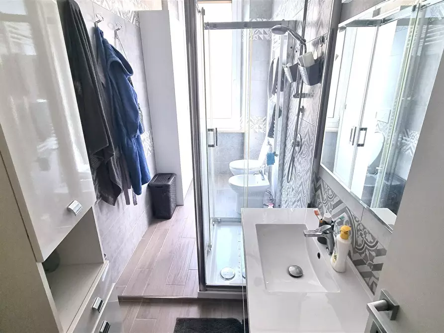 Immagine 14 di Quadrilocale in vendita  a Parma