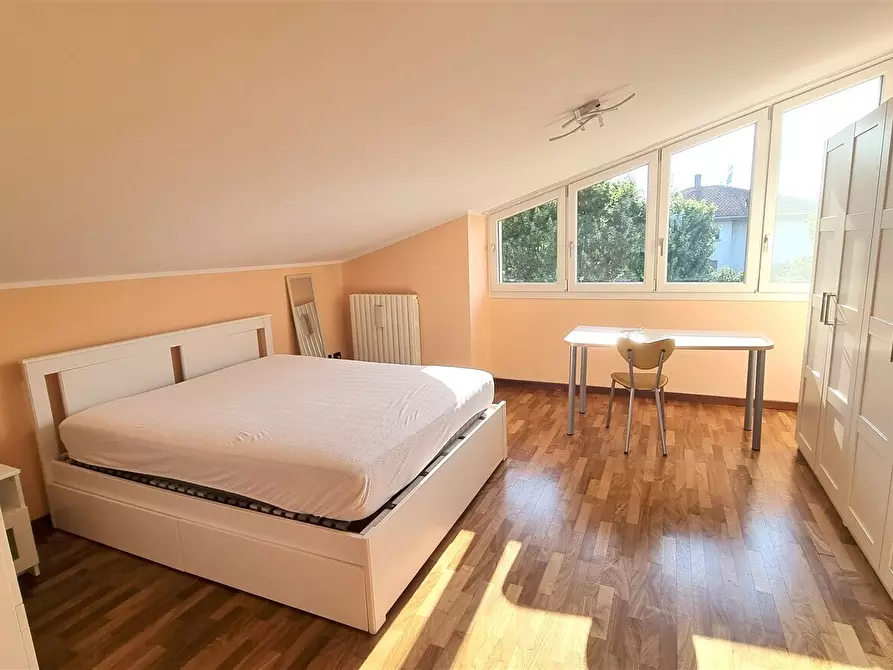 Immagine 14 di Casa trifamiliare in vendita  in Via Ottavio Pattacini 1 a Parma
