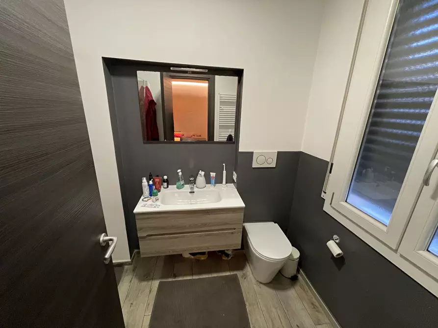 Immagine 25 di Quadrilocale in vendita  in Via Achille Grandi a Modena