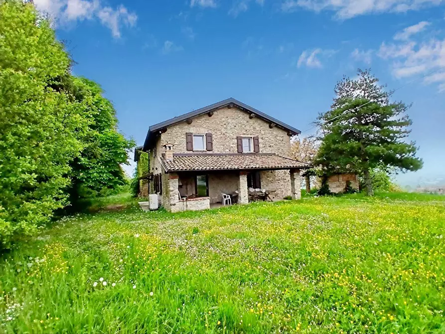 Immagine 7 di Rustico / casale in vendita  in Via Rio Monteorsello 548 a Valsamoggia