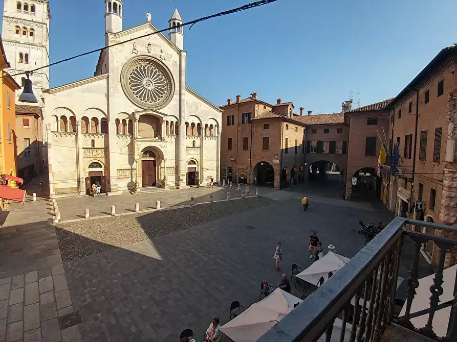 Immagine 1 di Ufficio in affitto  in Corso Duomo a Modena