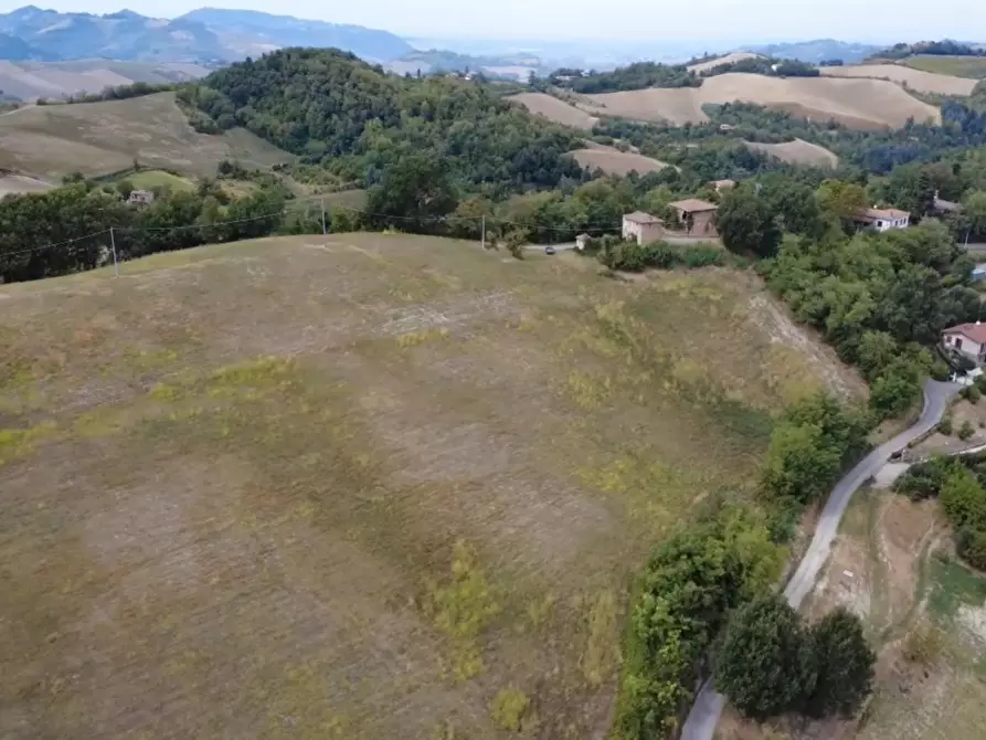 Immagine 12 di Terreno agricolo in vendita  in Via Castello 45 a Monte San Pietro