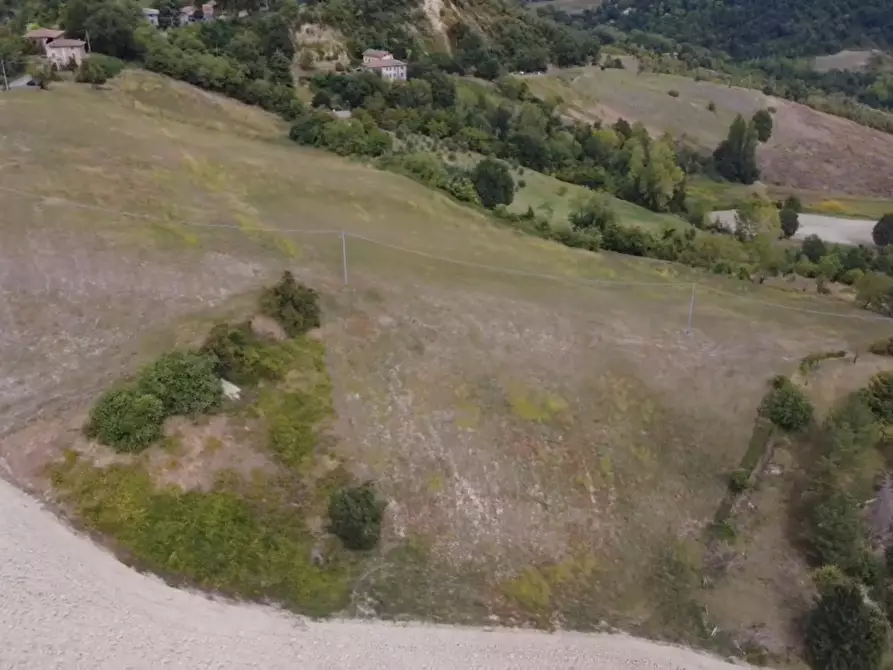 Immagine 11 di Terreno agricolo in vendita  in Via Castello 45 a Monte San Pietro
